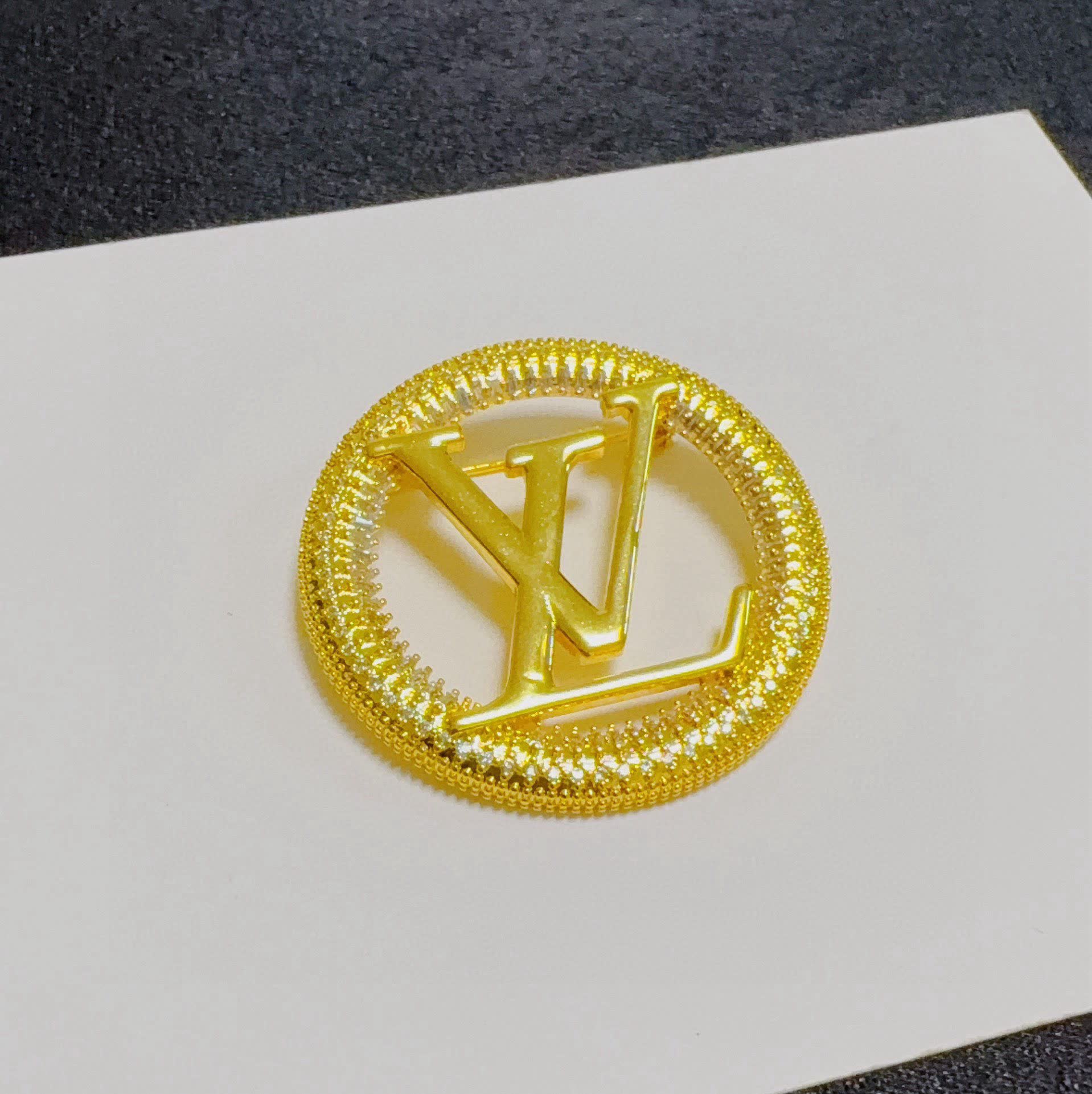 Louis Vuitton Brooch - Gold 'LV' Logo